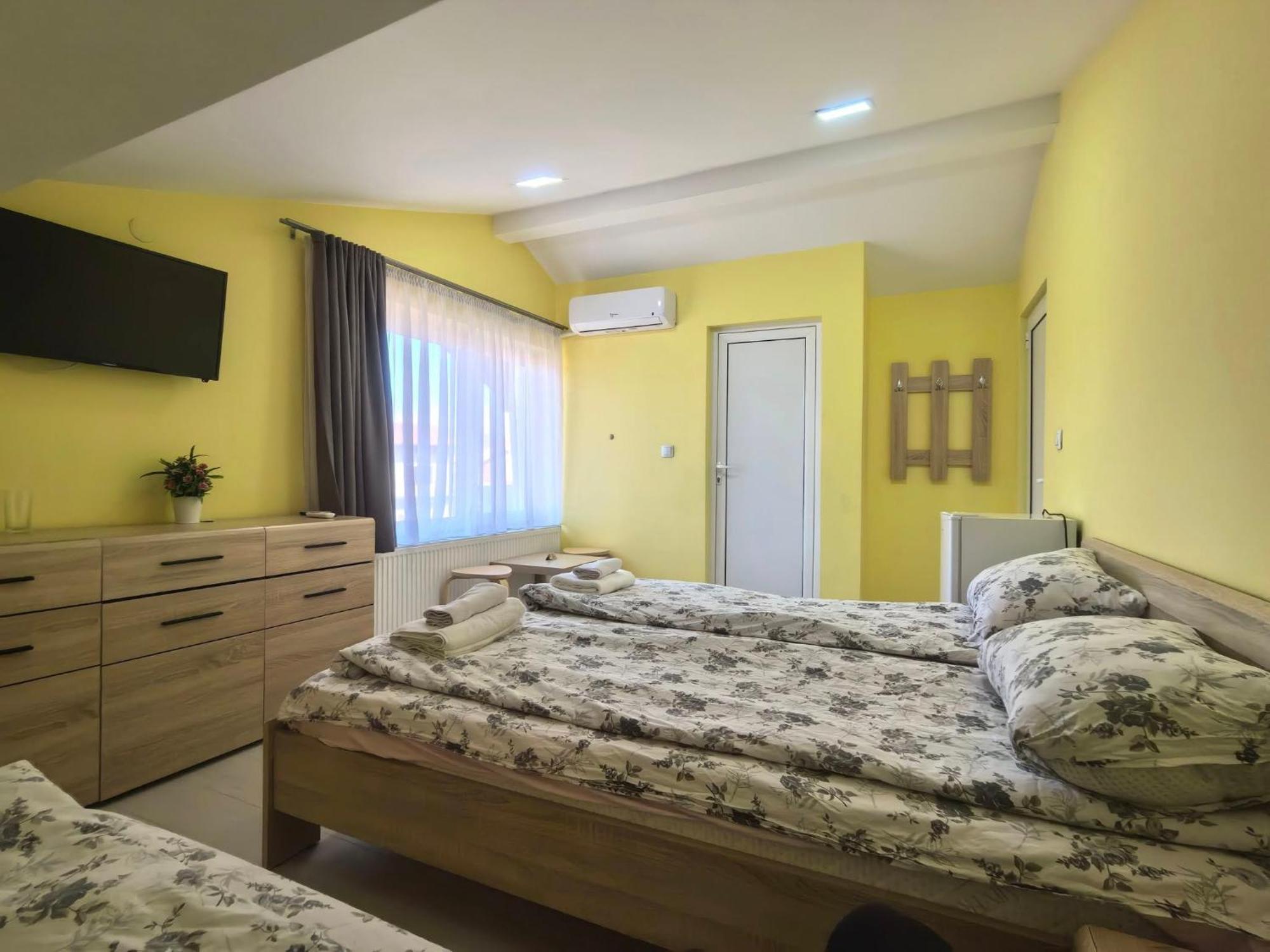 Чилковата Къща Hotel Banja Buitenkant foto